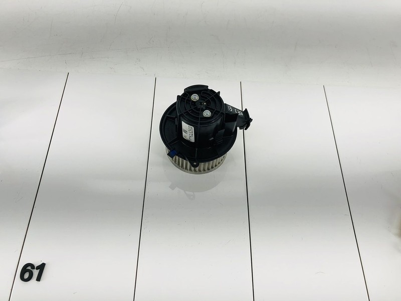 10-16 MERCEDES BENZ E350 DASHBOARD PANEL AIR VENT FAN BLOWER MOTOR OEM