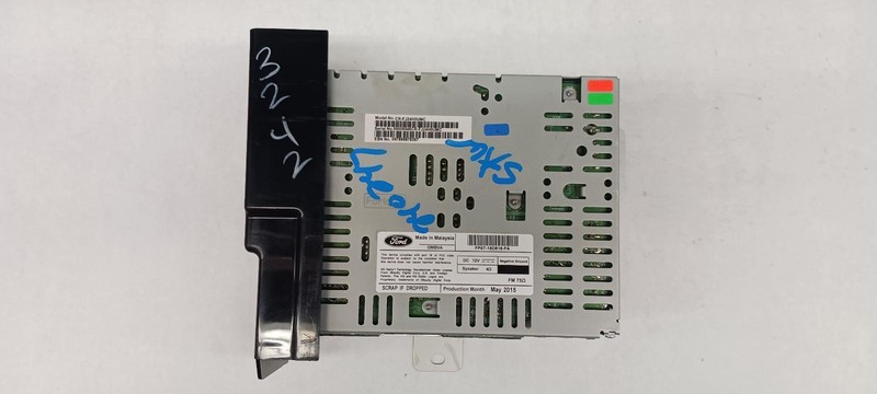 16 LINCOLN MKZ radio receiver AM-FM-CD-MP3 OEM