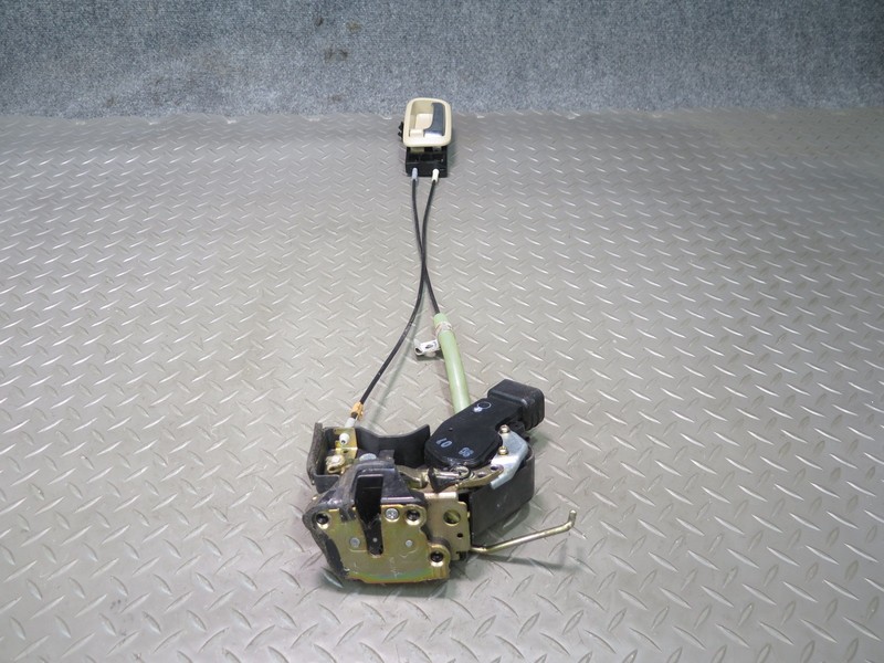 2003-2007 LEXUS UZJ100L LX470 REAR LEFT DOOR LOCK LATCH ACTUATOR W HANDLE