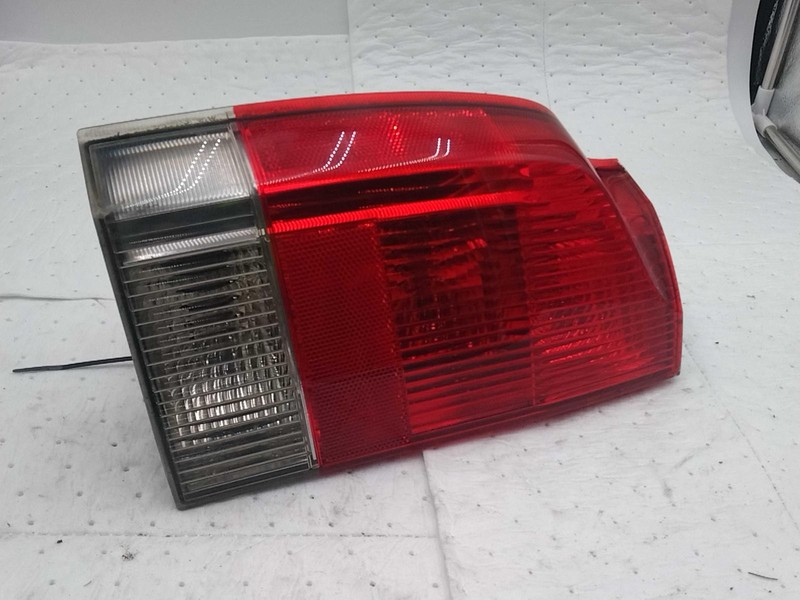 2004 Volvo 70 Series Left Lower Tail Light Assembly Grey OEM 457240 Used