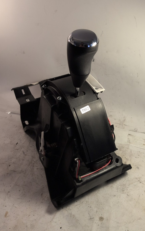 2009 - 2017 JEEP PATRIOT AUTO FLOOR SHIFTER *CVT W/ AUTO STICK* OEM 68021374AE