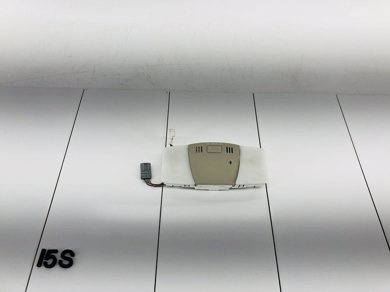 08-15 NISSAN ROGUE FRONT UPPER OVERHEAD CONSOLE ROOF DOME LIGHT LAMP OEM
