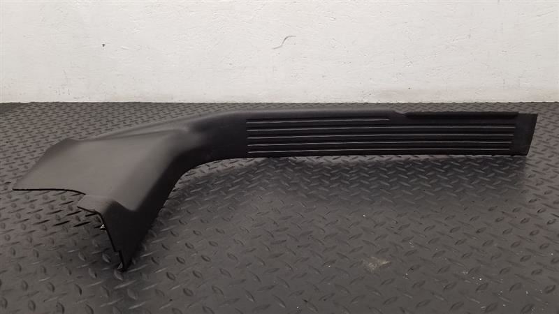 15-20 Chevrolet Tahoe Front Left Driver Scuff Step Trim Plate Black OEM 23433430