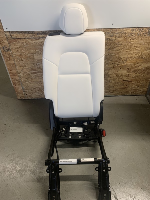 2020-2022 Tesla Model Y Rear Passenger Side Upper Seat Cushion w/ Frame OEM 3122