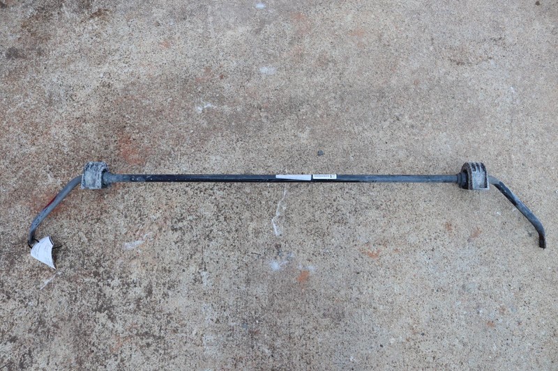 2010-2016 PORSCHE PANAMERA AWD REAR ANTI ROLL STABILITY SWAY BAR SUPPORT OEM