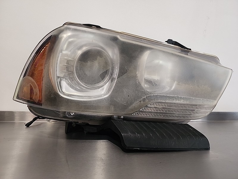 11 - 14 DODGE CHARGER FRONT RIGHT PASSENGER HEADLIGHT HID XENON LAMP OE 57010412