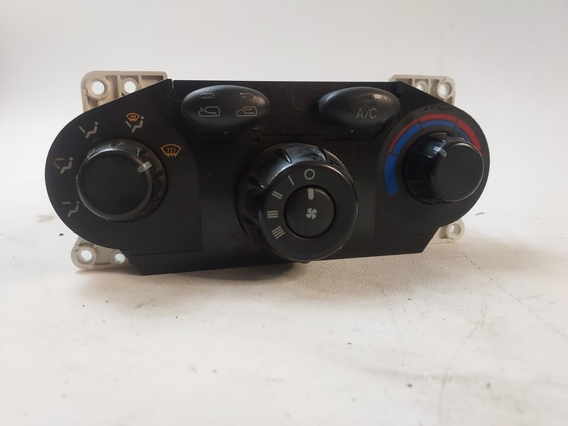 01-06 Hyundai Santa Fe Dash AC Heater Temperature Climate Control 5-Position OEM