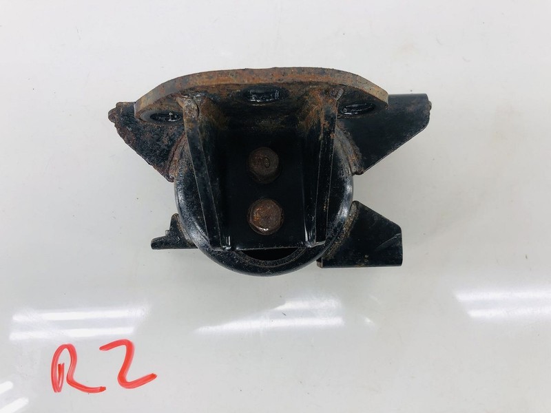 10-11 KIA SOUL 2.0L GAS ENGINE MOTOR FRONT LEFT TRANSMISSION MOUNT BRACKET OEM
