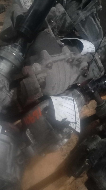 2020 Honda Pilot Transfer Case Assembly OEM 87K Miles 4WD Black 290005J8A00