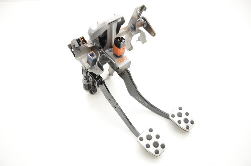 Brake and Clutch Pedal Assembly Fits 15-18 WRX