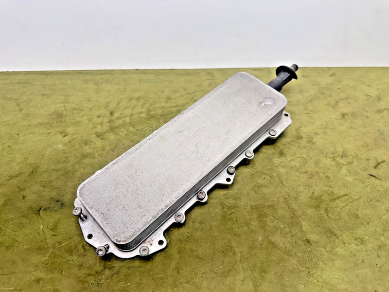 10-23 Jaguar Range Rover XJL X351 3.0L 5.0L Engine Motor Oil Cooler Radiator OEM