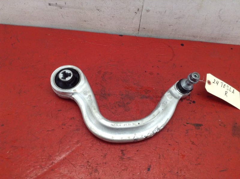 20-24 TESLA MODEL Y PERFORMANCE AWD FRONT RIGHT LOWER CONTROL ARM OEM