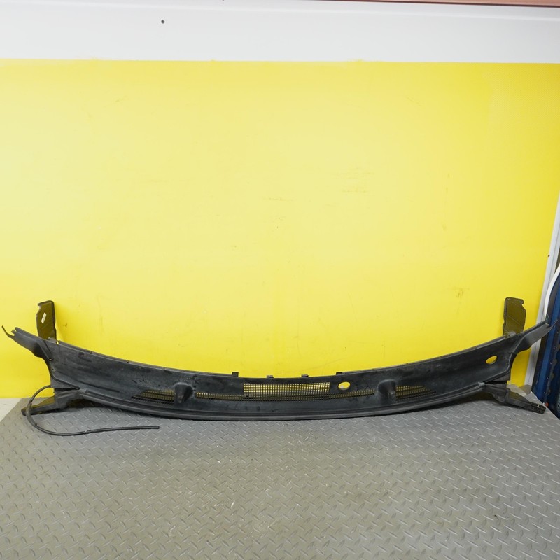 2023-2025 KIA SPORTAGE FRONT WINDSHIELD COWL PANEL VENT GRILLE COVER 86150P1000