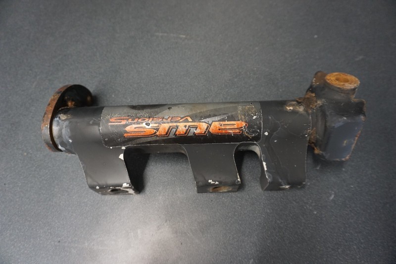 2000-2005 Arctic Cat OEM LH Left Steering Spindle Black ZL Powder Special 600