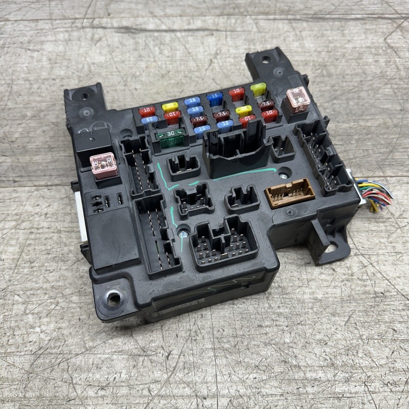 BODY CONTROL MODULE II 2007 - 10 Mitsubishi Outlander 3.0L 4x4 AT BCM I 8637A340