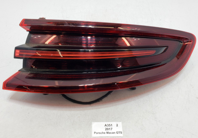 ✅ 15-18 OEM Porsche Macan GTS 95B Rear Right Passenger Outer Tail Light Lamp 34k