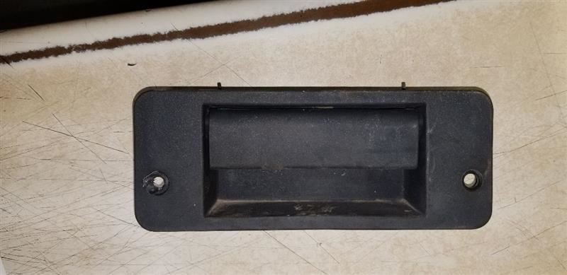 Passenger Door Handle Exterior Door Handle Assembly Fits 00-05 EXCURSION 115007