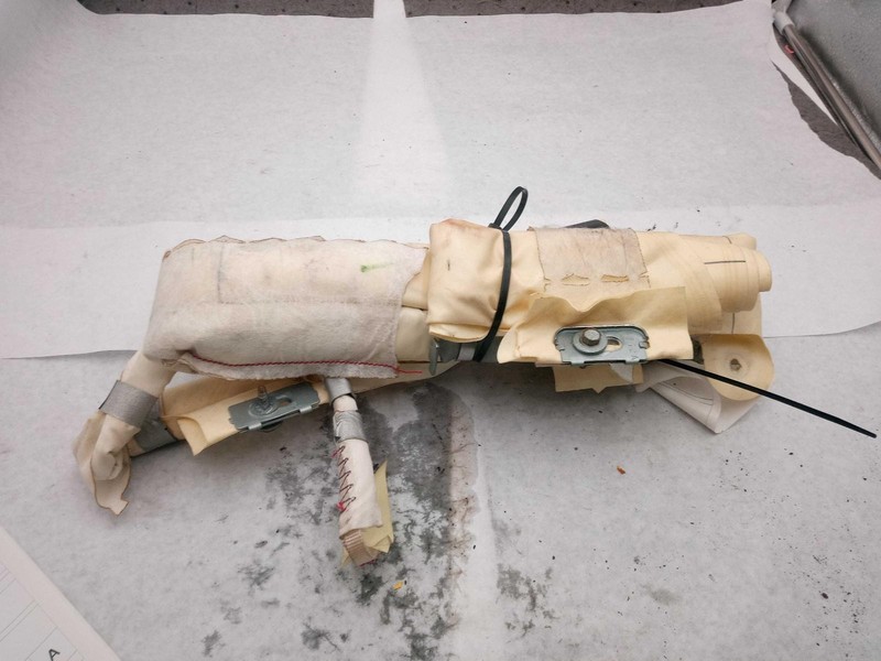 Used Right Curtain Air Bag fits: 2010 Dodge 1500 PICKUP passenger roof Crew Cab