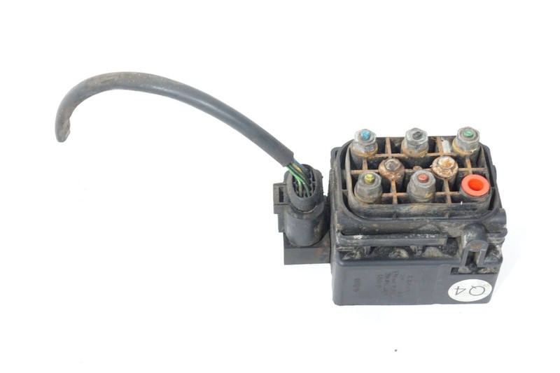 01 02 03 04 05 AUDI ALLROAD AIR SUSPENSION LEVELING SOLENOID PUMP OEM116k