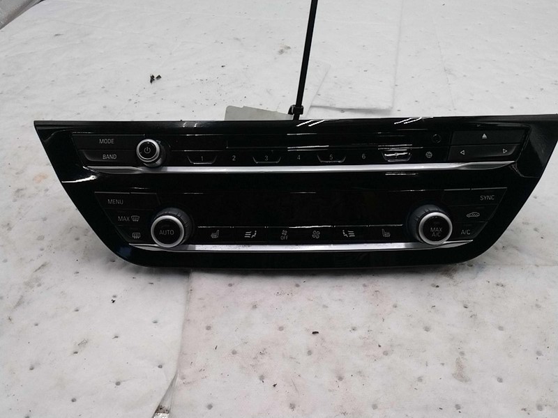 2018 BMW X3 A/C Selector Switch OEM White 121K Miles NJ25-27351-696392