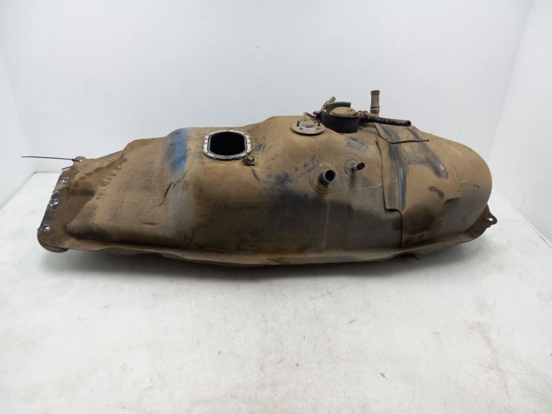 02-04 TOYOTA TACOMA SR5 2.4L GAS FUEL TANK ASSEMBLY