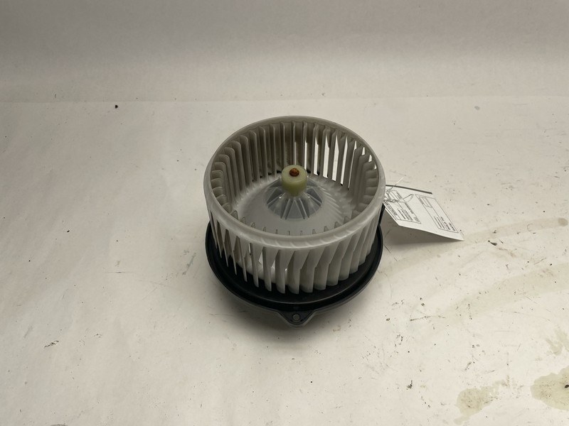 2010-2019 SUBARU LEGACY OUTBACK HVAC A/C FAN HEATER BLOWER MOTOR AY272700-5850