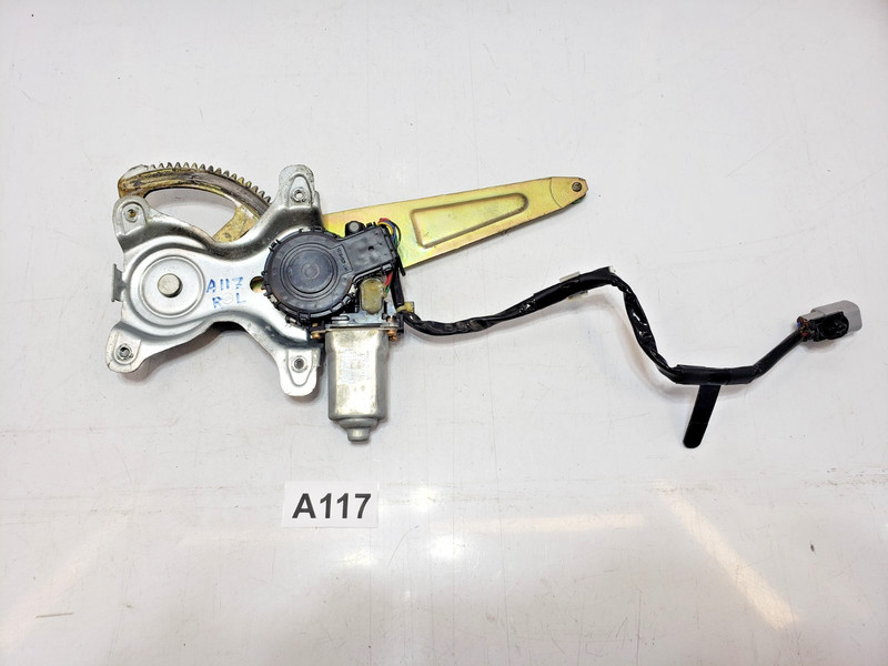 ✅ 98-02 OEM Toyota Land Cruiser J100 Rear Left Door Window Regulator Motor