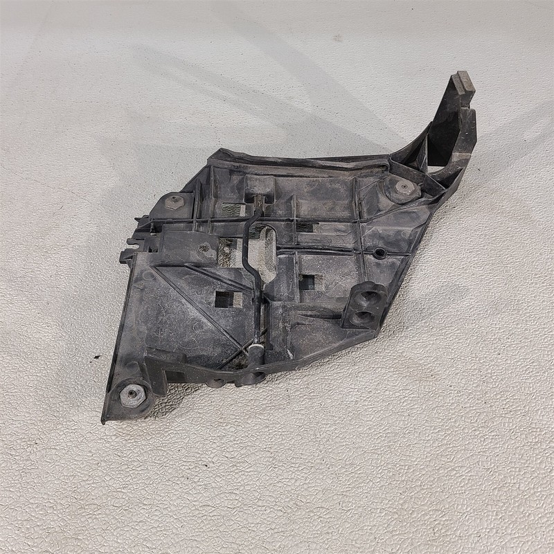 97-04 Porsche 986 Boxster Passenger Headlight Mount Head Light Rh Aa7462
