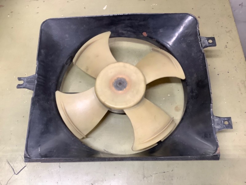 95-97 Accord 2.7, V6 A/C Fan assembly Used OEM