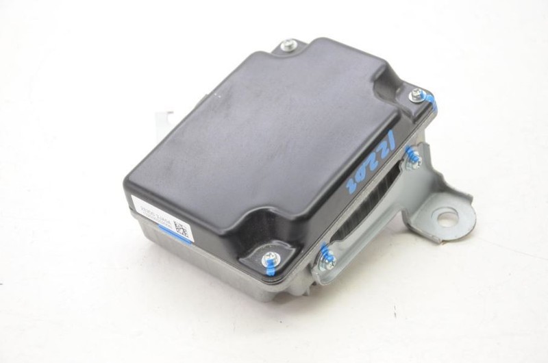 2013-2016 Nissan Pathfinder SL Power Inverter 283D03JA0A