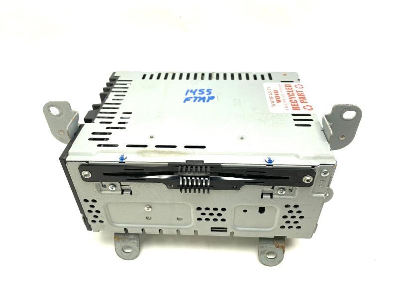 Radio AM-FM-CD-MP3 W/O High Def EJ7T-19C107-EA Fits 2015-2016 Lincoln MKC 78618