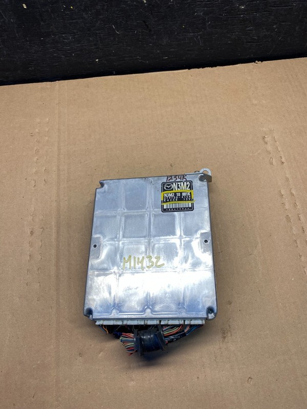 Mazda Module Powertrain Control N3M51881K M1432