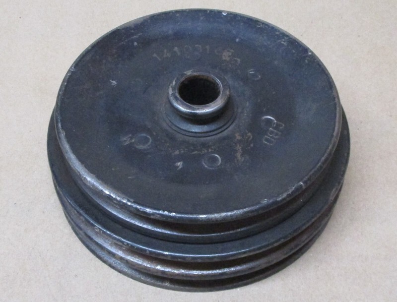 1985-1993 CHEVY GMC TRUCK C K P 20-30 454ci POWER STEERING PUMP PULLEY 14103167
