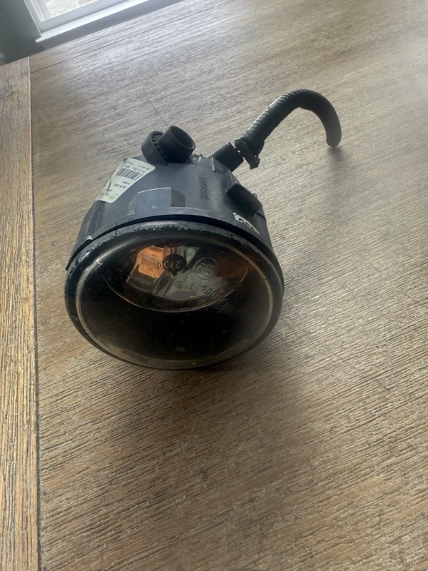 2010 2011 2012 2013 2014 2015 Nissan Rogue S,Sl,SV Fog Lamp RH OEM