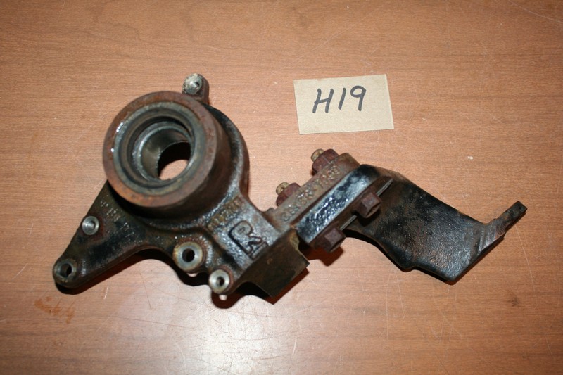 2001 Kawasaki KLF 300 Bayou 4x4 Steering Knuckle Right OEM 01 B