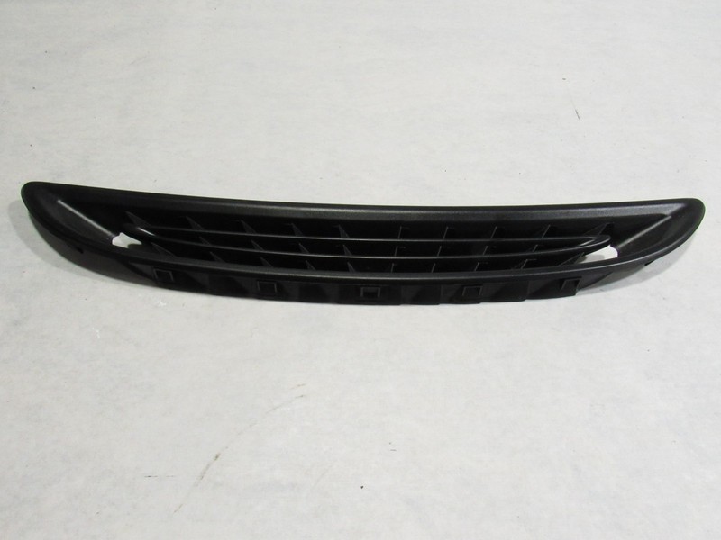 20-23 McLaren GT 2021 Front Center Windshield Defrost AC A/C Air Vent Trim |@1