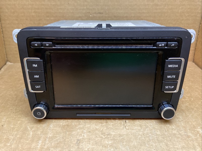 2010 Volkswagen VW CC Satellite Radio Media Screen 1K0 035 180 AC 1K0035180AC