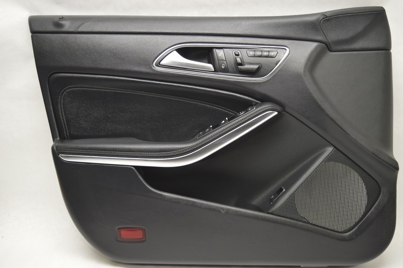 14 15 16 17 18 19 MERCEDES CLA45 FRONT LEFT DRIVER LH DOOR TRIM PANEL OEM