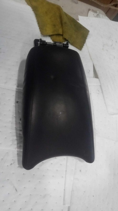 2016 Hyundai Azera Silver Door Armrest - Used, 65K Miles, OEM Part 4432804