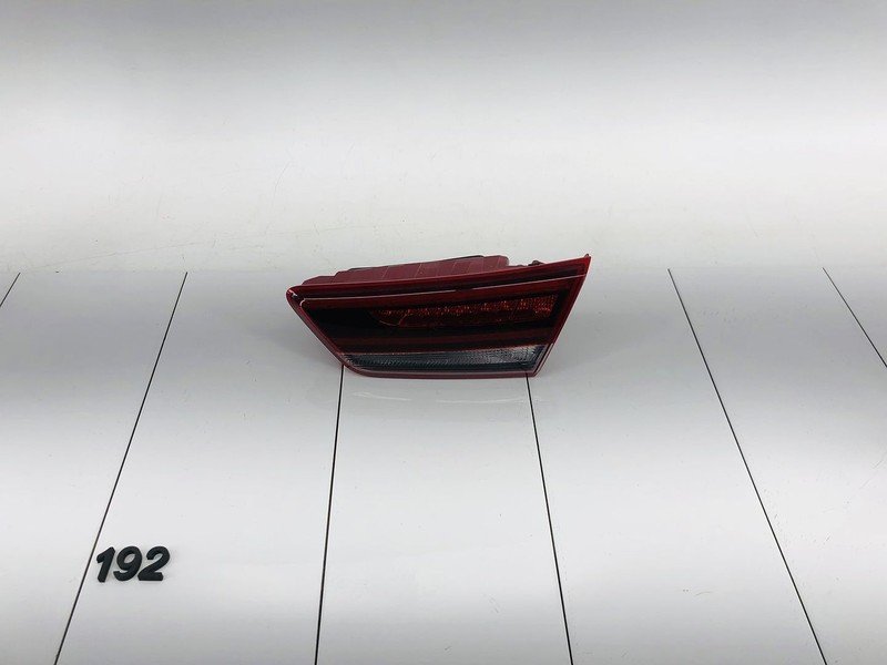 16-18 KIA OPTIMA REAR RIGHT PASSENGER SIDE INNER TAIL LIGHT BRAKE LAMP OEM