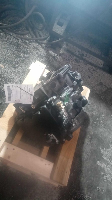 2015 Buick Verano Automatic Transmission Assembly 124K Miles OEM FWD Blue