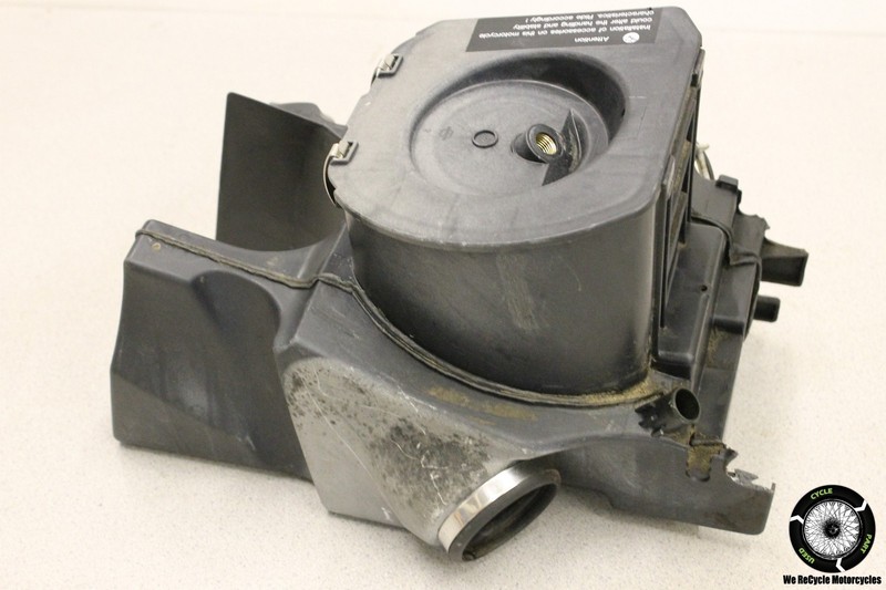 1998 BMW R 1100 INTAKE AIR RAM FILTER CLEANER BOX OEM 1100R R1100R 98