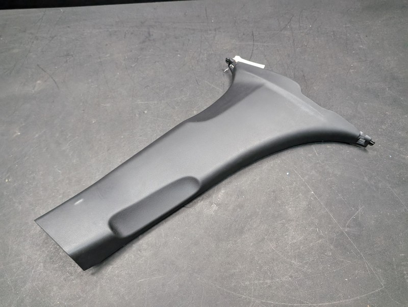 Center Right B-Pillar Lower Trim Panel 2022 Subaru Crosstrek 94022-FL000 18-23 X