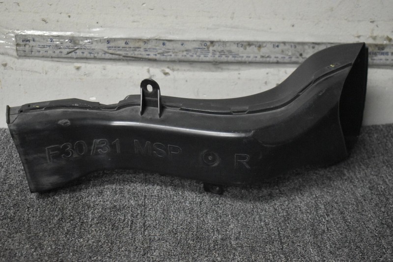 2013-2018 BMW 320I AIR INLET DUCT FACTORY OEM