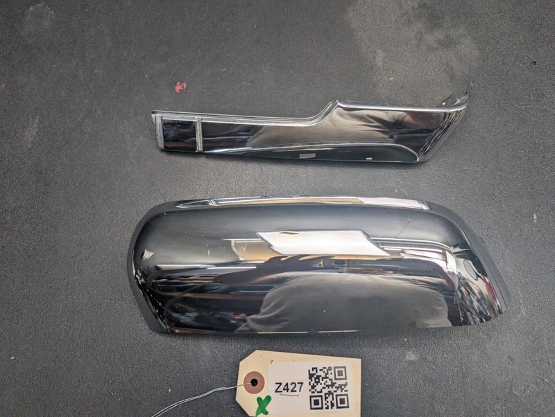 2PC Front Right Door Mirror Covers Set 2020 GMC Sierra 2500 2021 2022 - 2024 X