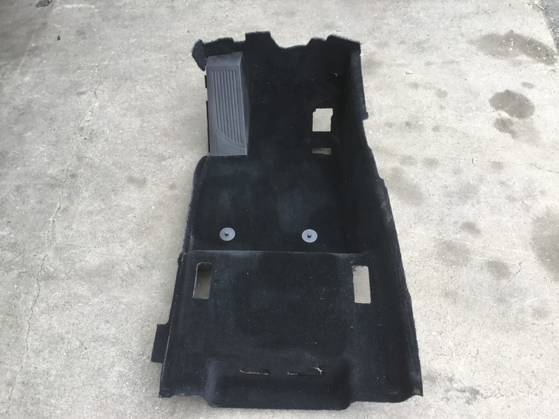 Alfa Romeo Stelvio 2019 Front Left Driver Floor Carpet Mat Cover Liner 17-19 :Y