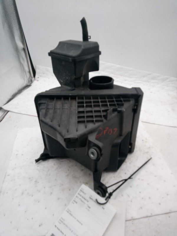 2019 Hyundai Sonata Air Cleaner Assembly OEM 28110D4900 Used 51K Miles