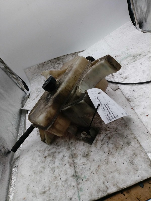 2006 Chevrolet Trailblazer Engine Coolant Reservoir Silver OEM 25780737 Used