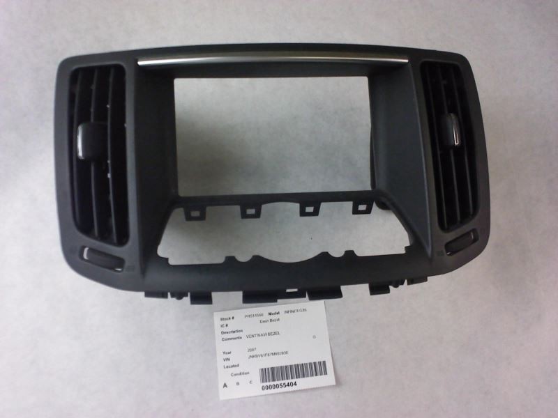 G35 2007 Dash Bezel 181781