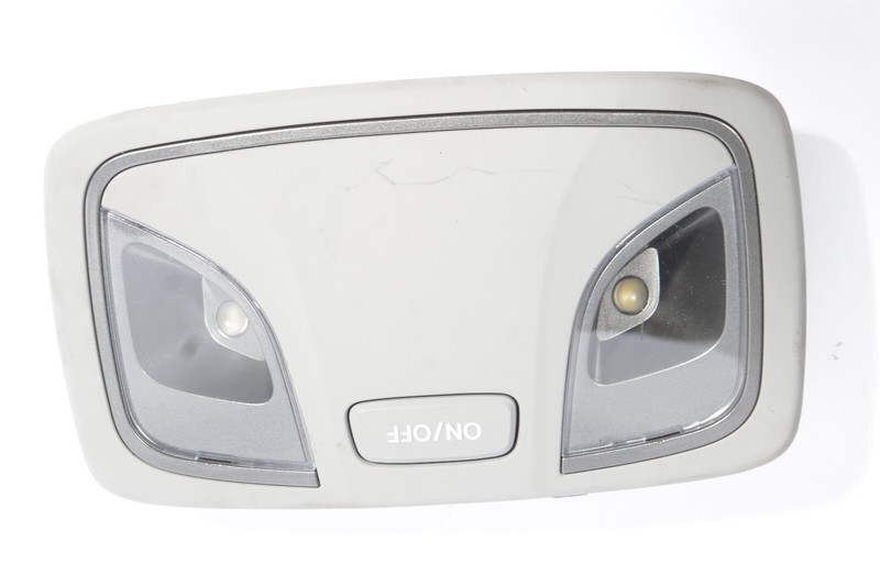 2011-2014 HYUNDAI SONATA SE REAR DOME LIGHT OEM